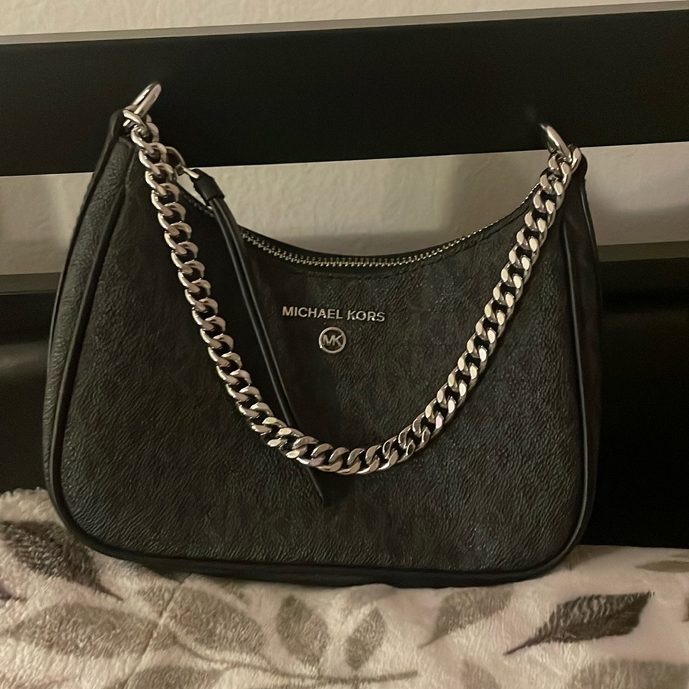 Mk Jet Set Shoulder Bag